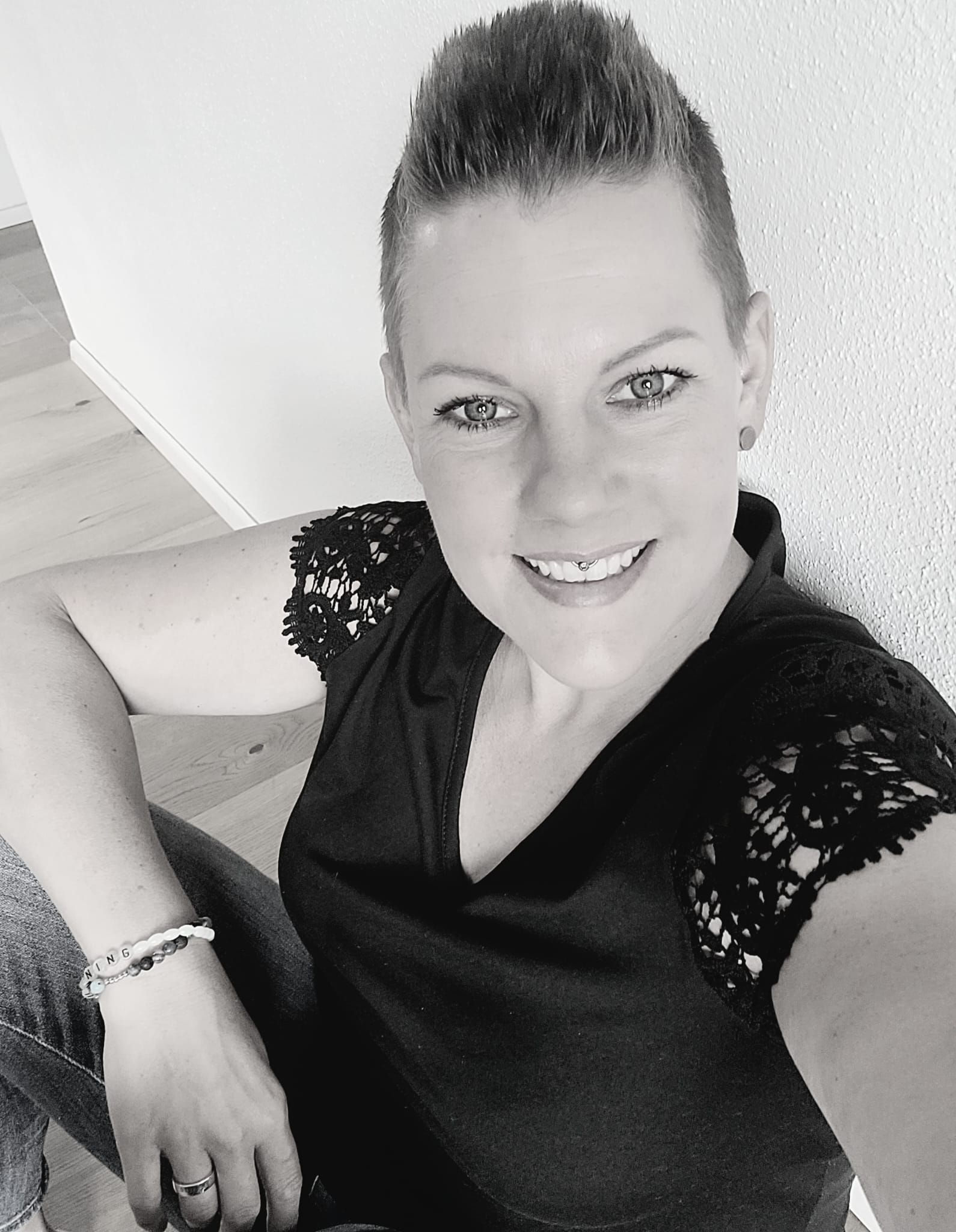 Katharina E.